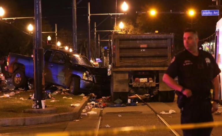 سيارة تدهس حشدا بأميركا وتصيب 28 شخصا