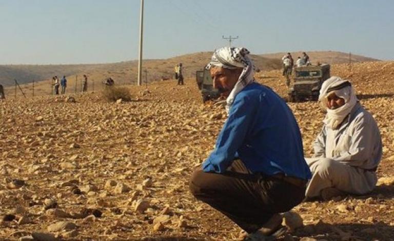 الاحتلال يخطر عائلات بضرورة إخلاء منازلها بالأغوار