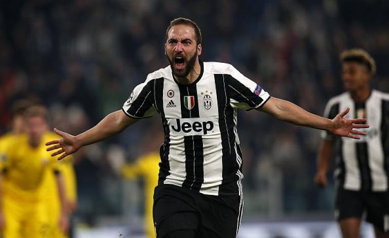 يوفنتوس يضمن الصدارة بفوز على دينامو زغرب