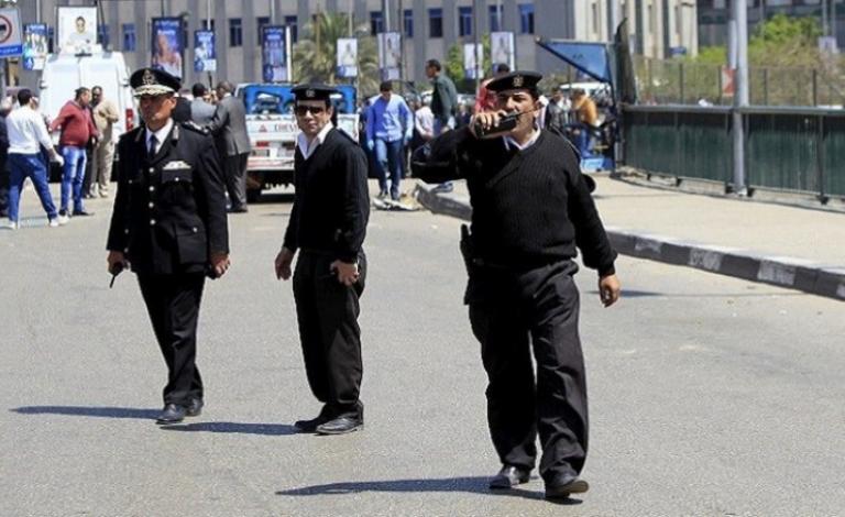 رجال شرطة مصريين