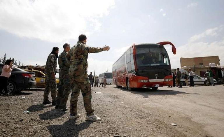 أكثر من 50 ألف شخص بينهم مسلحون وعائلاتهم سيغادرون دوما