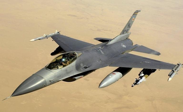 "F16" العراقية تقصف "داعش" ليلا في الموصل لأول مرة