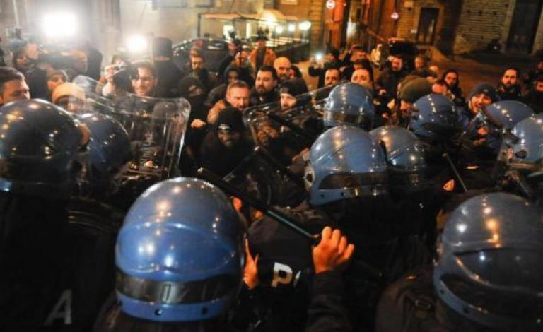 Clashes in Macerata epa