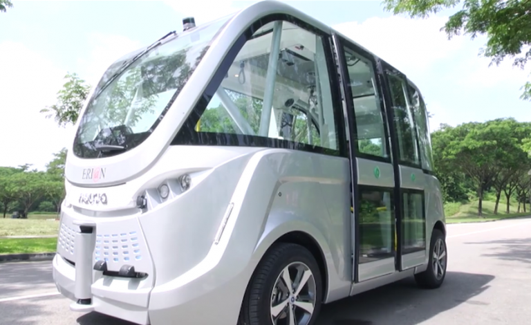 سنغافورة تطلق حافلة ذاتية القيادة مع بداية 2017