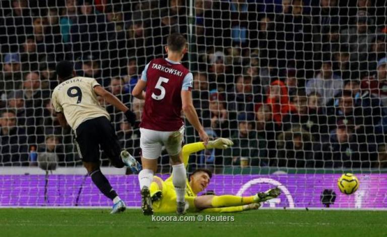 مارسيال وراشفورد يمنحان يونايتد الفوز على بيرنلي