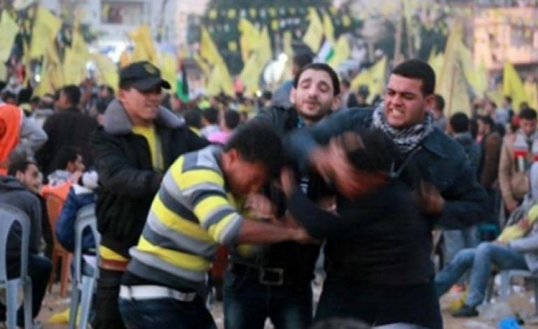 اشتباكات عنيفة بين مؤيدي عباس ودحلان بغزة