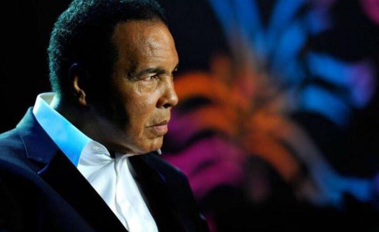 الملاكم محمد علي 