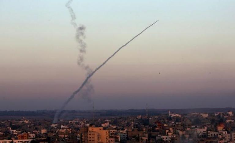 80-013359-launch-of-a-rocket-from-gaza-on-southern-israel_700x400