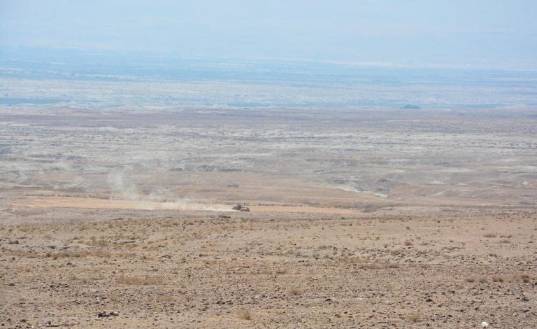 ضباط من الوقائي باعوا 3600 دونم في أريحا والأغوار للاحتلال SS