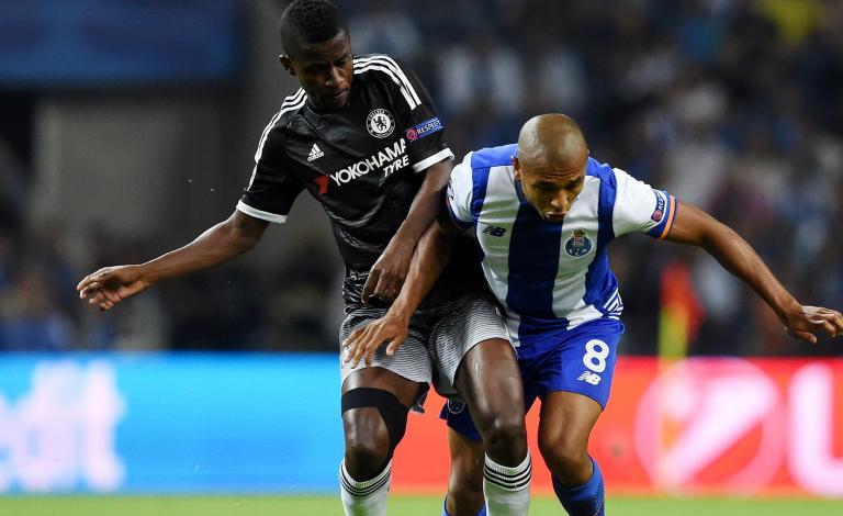 ramires-brahimi-porto-chelsea-champions-league-29092015_10bxqo6wdr1ui101gpq7tqih8j