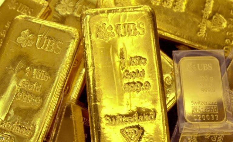 الذهب يفقد بعض مكاسبه