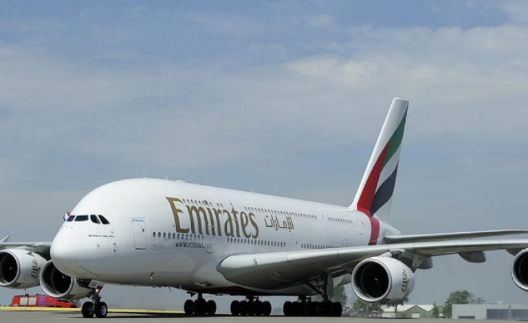 تحقيق في عطل بعجلات طائرة "إيه 380" لطيران الإمارات