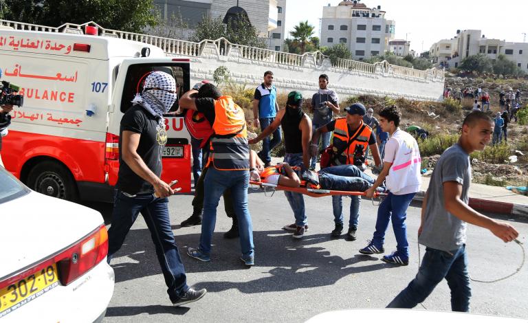إصابة شاب بعيار ناي بالرأس في مواجهات شمال القدس