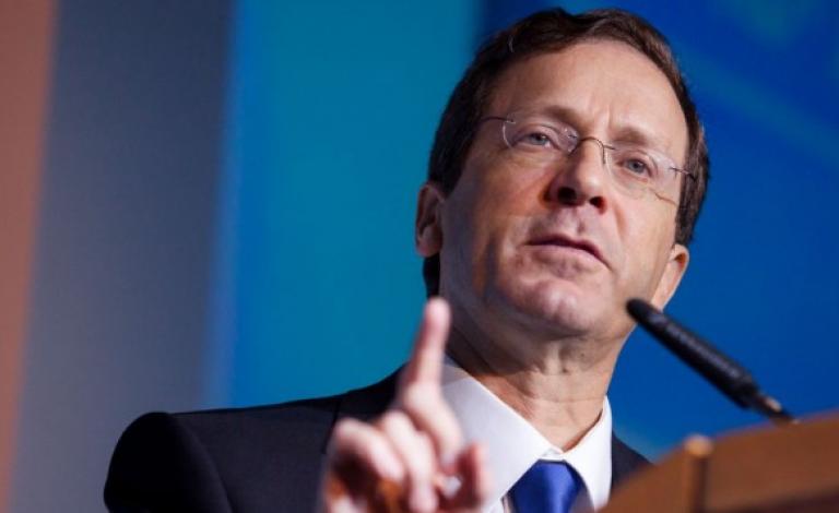 F150217AL10-e1424353967506-635x3572