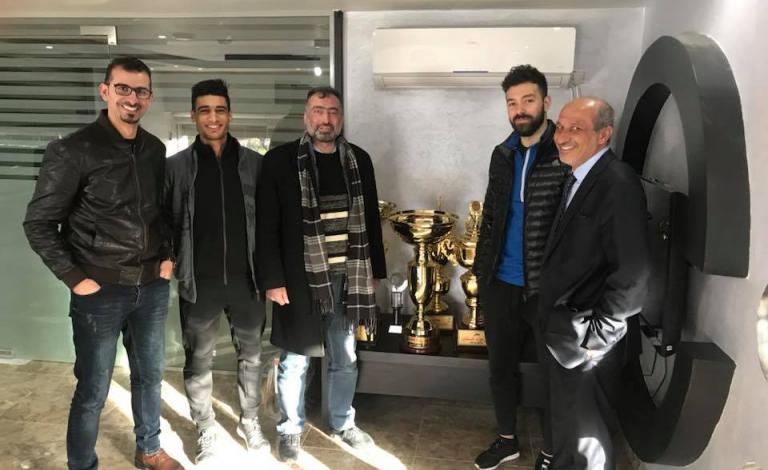 أهلي الخليل يجدد تعاقد شعبان والبطران
