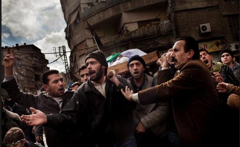 استشهاد 5 لاجئين فلسطينيين بقصف روسي في سورية