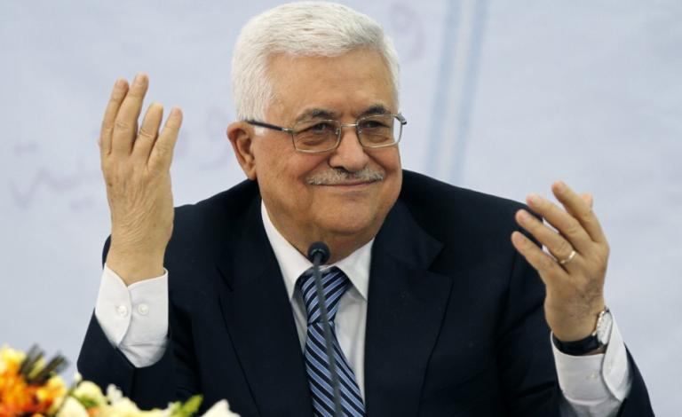 عباس يستقبل وفدا من الشخصيات العربية والمغتربين الفلسطينيين