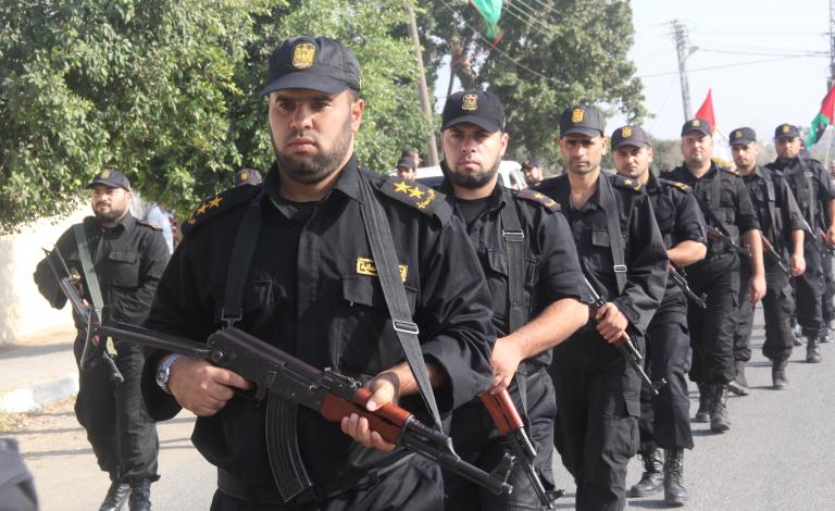 نقابة الموظفين تطالب بصرف رواتب العكسريين عبر البريد