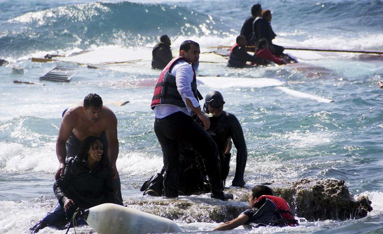 إيطاليا تعلن إنقاذ 6500 مهاجر في مضيق صقلية