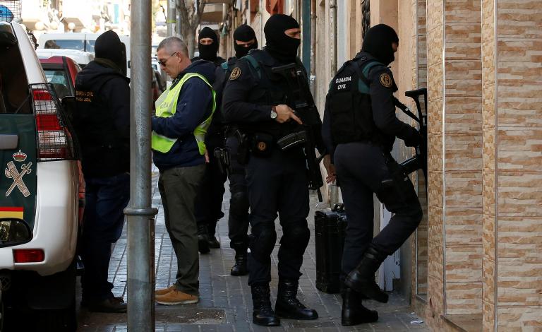 2017-02-07T120000Z_12339466_RC1681114570_RTRMADP_3_SPAIN-SECURITY-ARRESTS