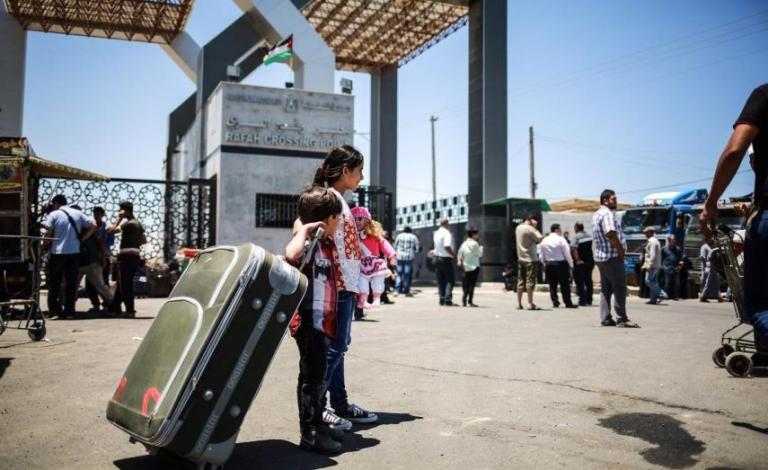 إعلان هام من الداخلية للمسافرين عبر معبر رفح