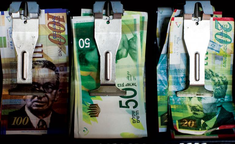 0ffba721549bbb22111908c8e98141a9