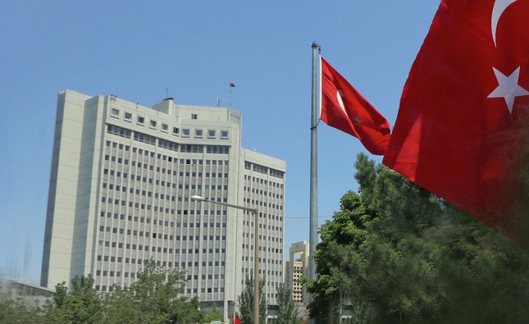 تركيا توقع اتفاقين بقيمة 567 مليون دولار