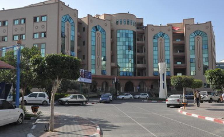 مبنى الإدارة