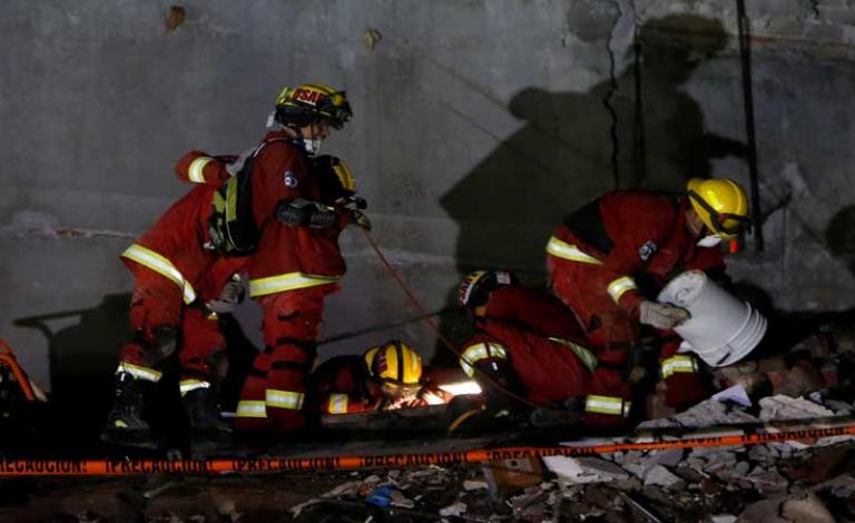 20170922031212reup-2017-09-22t031051z_933692374_rc1f6c402940_rtrmadp_3_mexico-quake.h