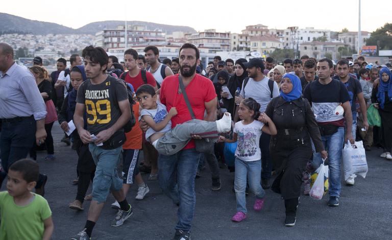 تركيا تعيق مهمة الناتو وارتفاع في تدفق اللاجئين