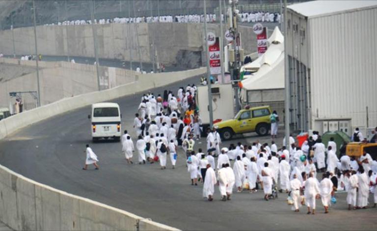 منى