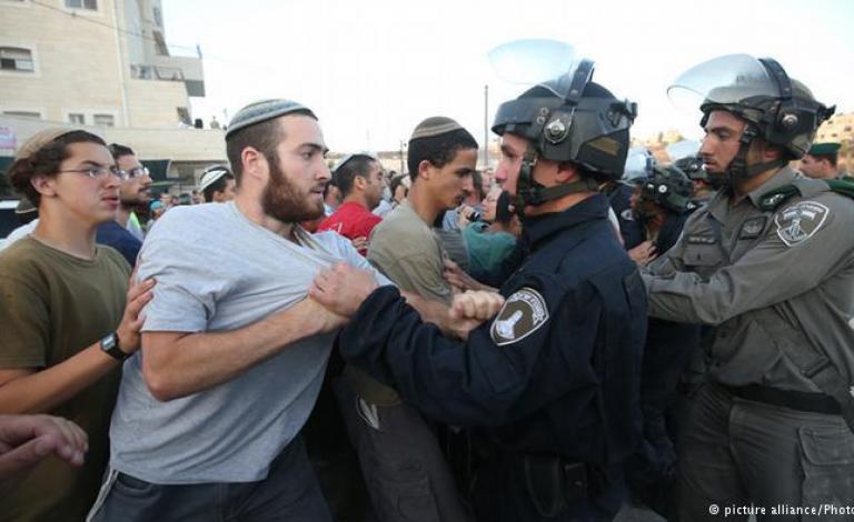 اعتقال شرطة الاحتلال مستوطن