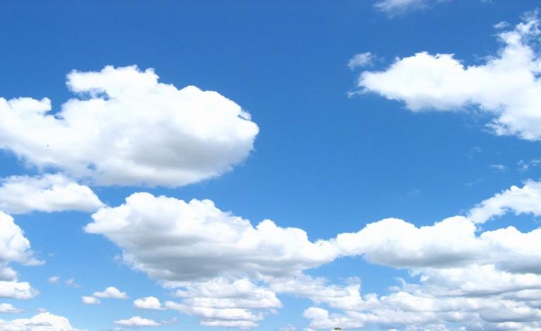 الطقس: استمرار الأجواء الحارة حتى الاثنين