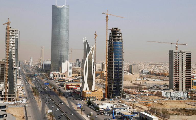 الفالح: مواصلة التخفيضات سيقلص المخزونات