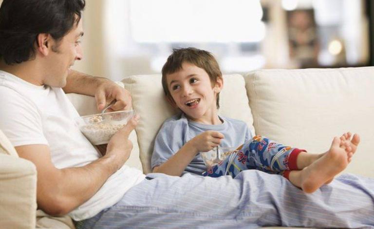 إستراتيجيات التعامل مع الطفل العنيد