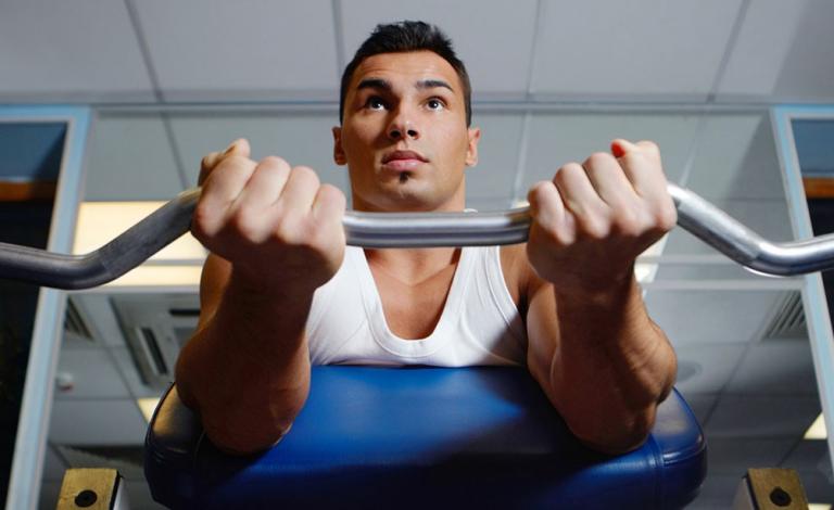 1109-preacher-curl