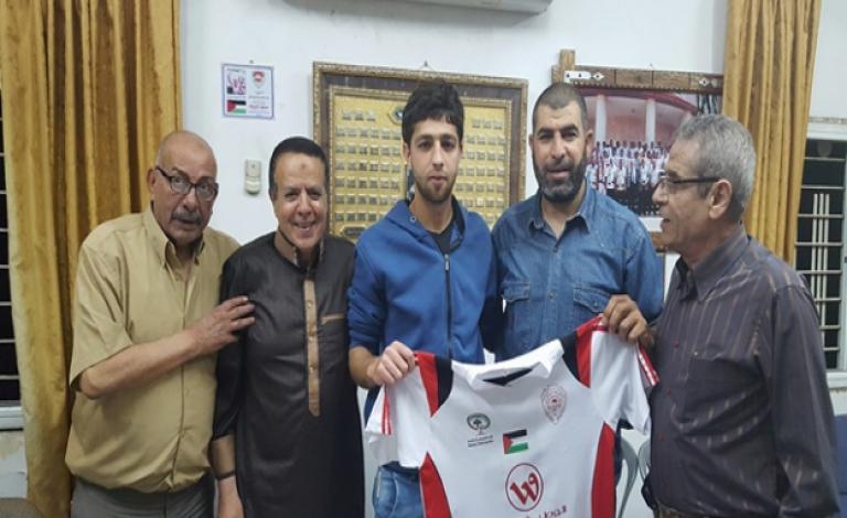 غزة الرياضي يستعيد خدمات طينة