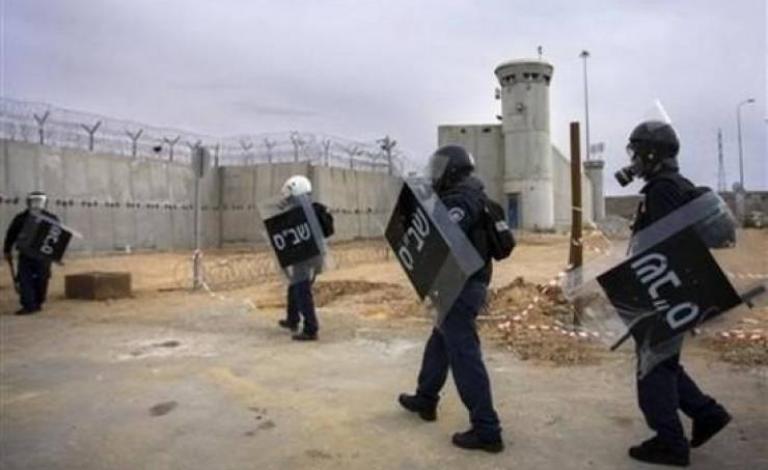 النحشون... عنوان للتوتر داخل سجون الاحتلال