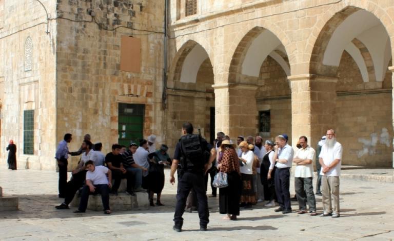 752a74f9de9d33dc9139297b82321366