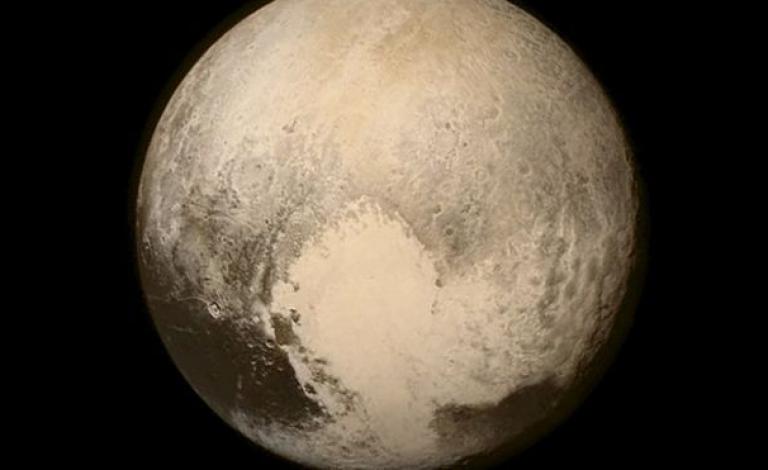 150715035820_pluto_640x360_ap