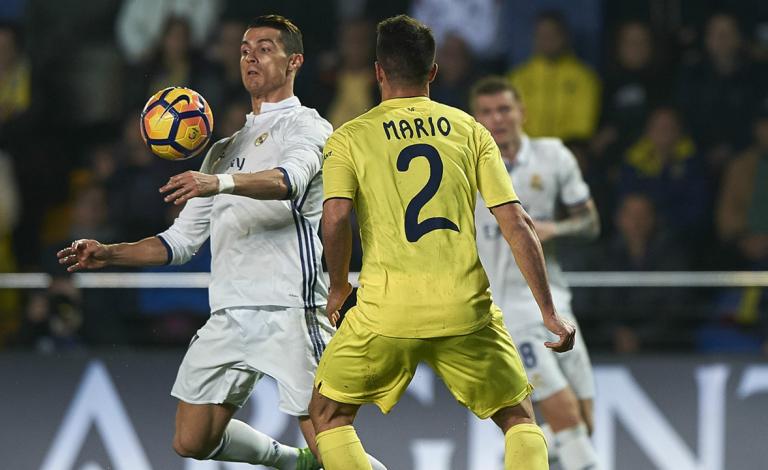 cristiano-ronaldo-mario-gaspar-villarreal-real-madrid-laliga-26022017_xl5ef8gw7yf210dkkss7a9g6i