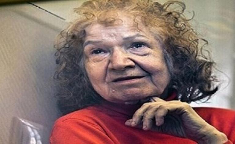 الجدة السفاحة تقتل أقاربها وتطبخ رؤوسهم في قدر حساء