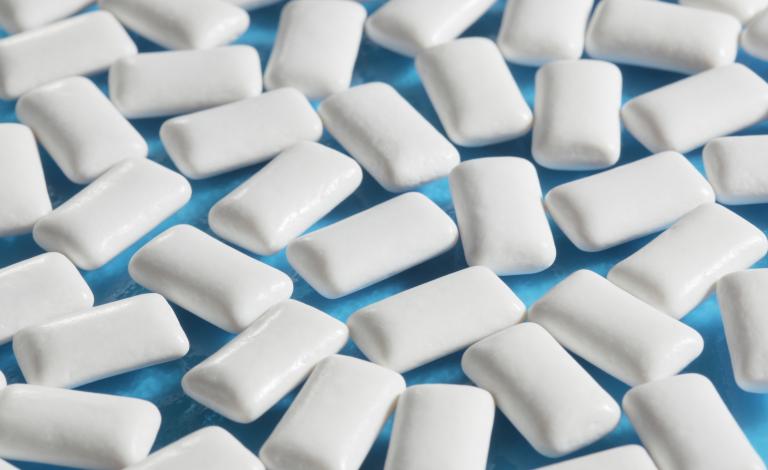 فوائد مضغ العلكة