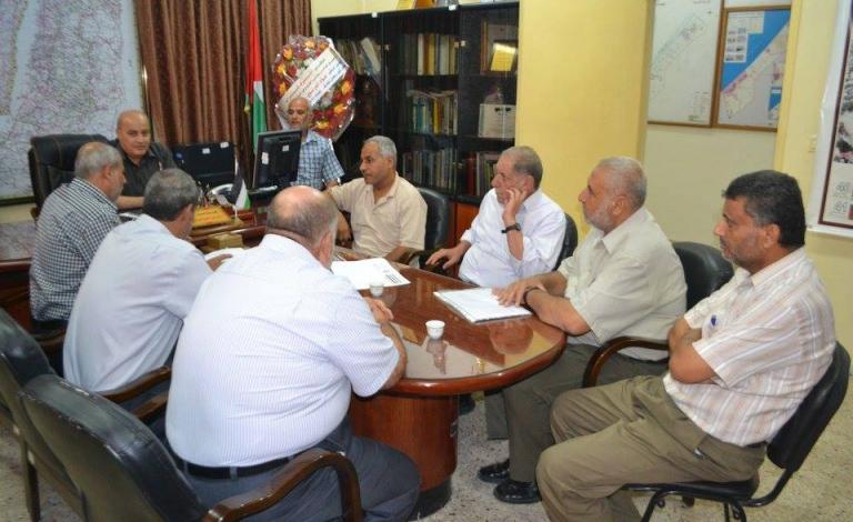 صورة خبر تأكيد بلدية النصيرات عمل مستوصف المخيم بشكله الاعتيادي