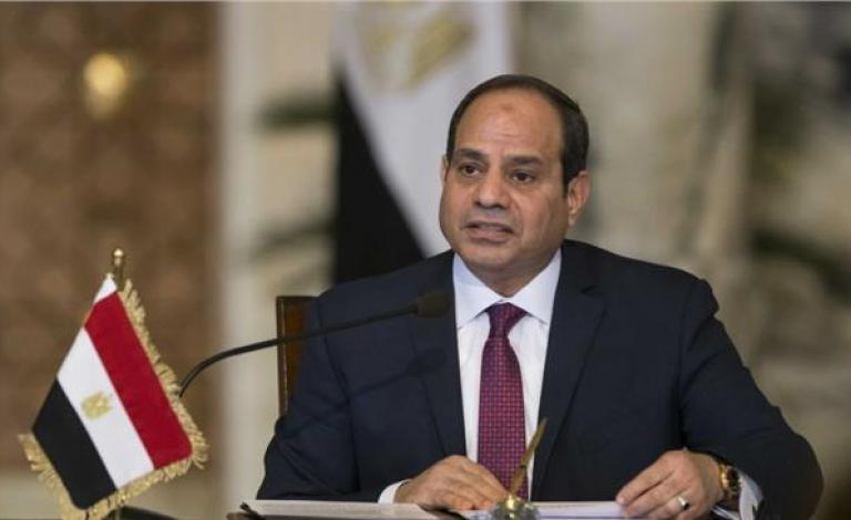 السيسي يتمنى وجود 10 مرشحين لخوض الانتخابات الرئاسية