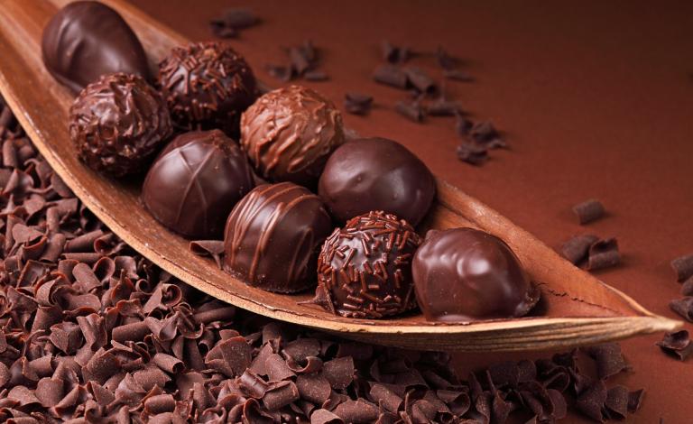 تناول الشوكولاتة يجعلك أكثر ذكاء!
