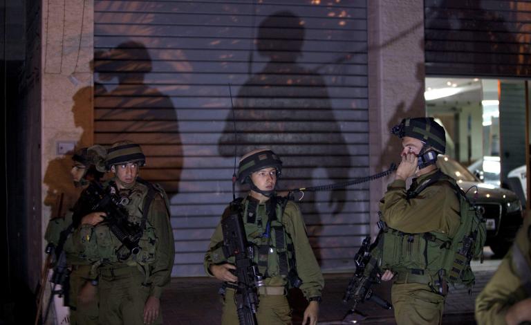 الاحتلال يعتقل 9 مواطنين من الضفة بينهم طفلان