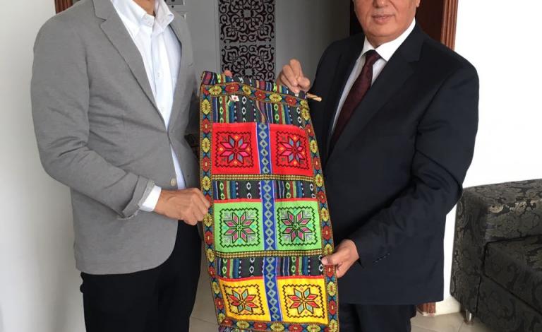 النائب جمال الخضري والسفير الياباني