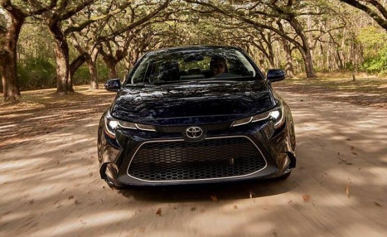 2020-toyota-corolla-sedan
