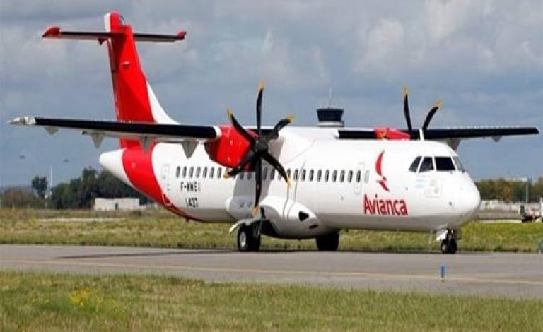 كولومبيا: مسلحون يخطفون طائرة محملة بـ 700 ألف دولار